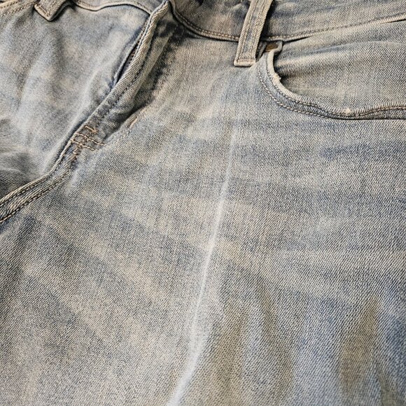 Carve Designs Carson Jean in Beach Blue - organic cotton! Fit like a 4 or 6 - Picture 4 of 10